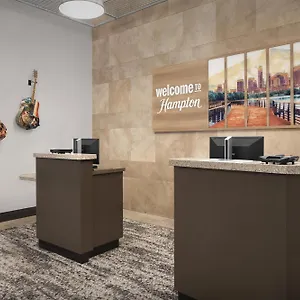 Hampton Inn And Suites Austin University Capitol