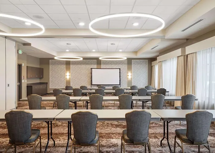 Best Western Plus Fillmore Inn & Suites